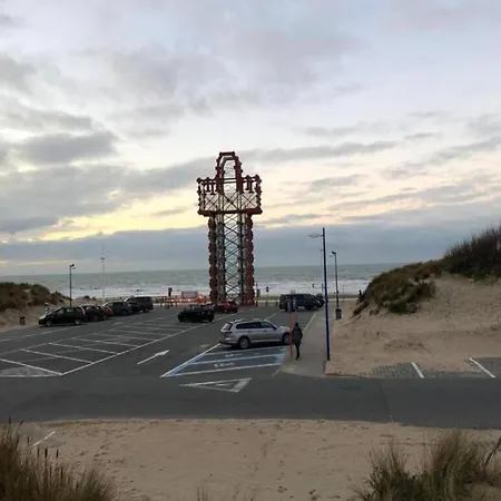 Villa In St-idesbald Near Sea *